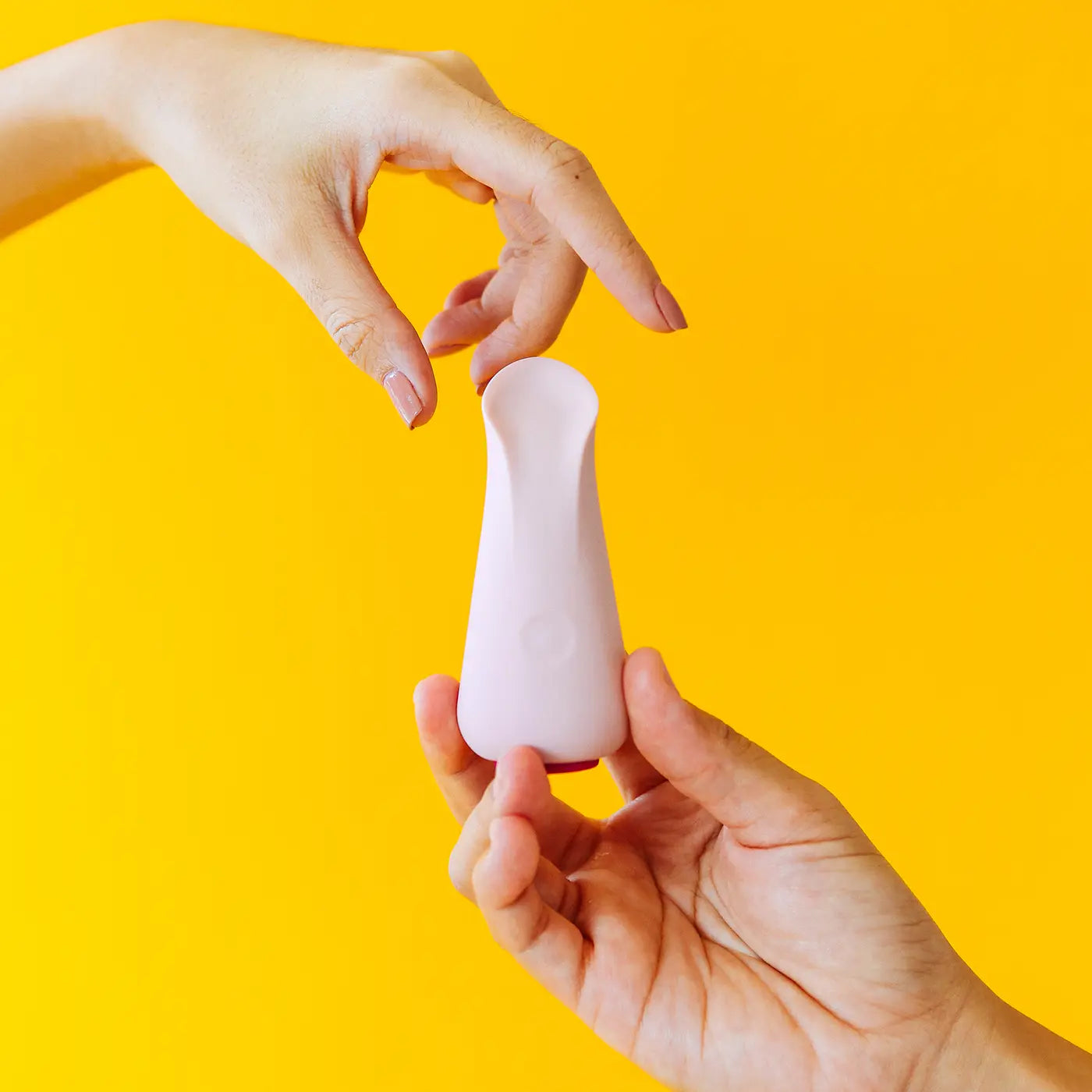 Uno Vibrator — フロント